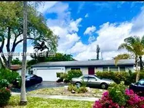 4109 Hayes St, Hollywood, FL 33021