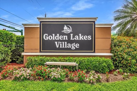 150 Lake Evelyn Dr #150, West Palm Beach, FL 33411