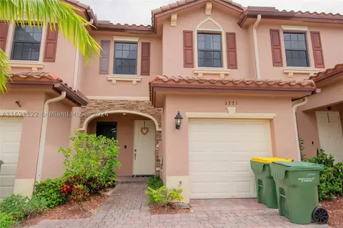 3771 SE 1st St #3771, Homestead, FL 33033