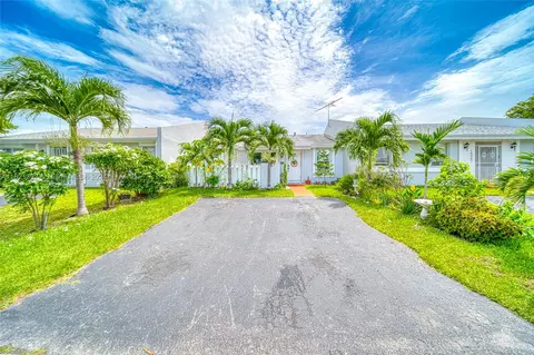 10371 SW 207th Ln, Cutler Bay, FL 33189
