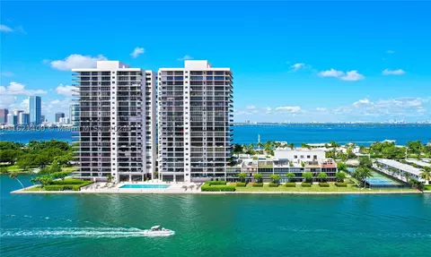 1000 Venetian Way #1103, Miami Beach, FL 33139