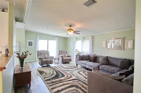 1738 SW 35th Cir, Okeechobee, FL 34974 photo 19