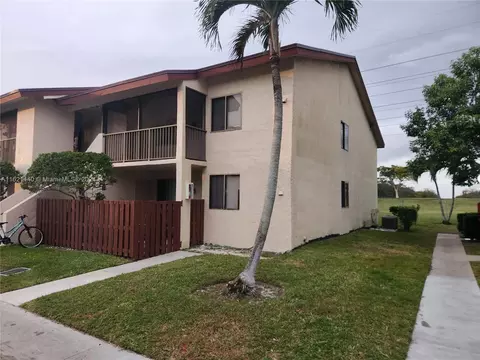 7911 Southgate Blvd #B12, North Lauderdale, FL 33068