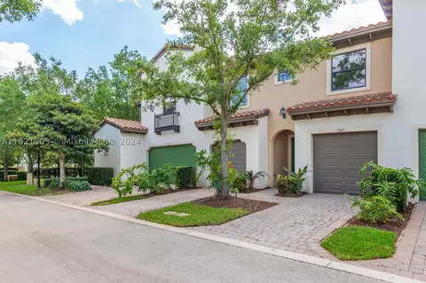 12430 NW 32nd Mnr, Sunrise, FL 33323