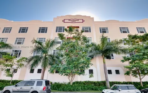 250 NW 23rd St #202, Miami, FL 33127