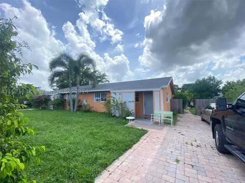 3439 Kirk Rd, Lake Worth, FL 33461
