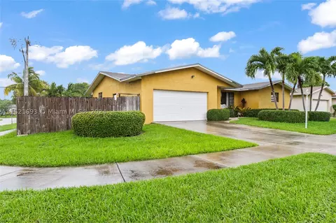 20120 SW 92nd Ave, Cutler Bay, FL 33189