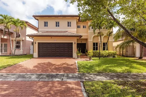 4277 NE 30th St, Homestead, FL 33033