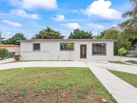 1110 NE 213th Ter, Miami, FL 33179
