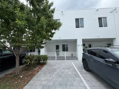 10229 NW 64th Ter #106, Doral, FL 33178