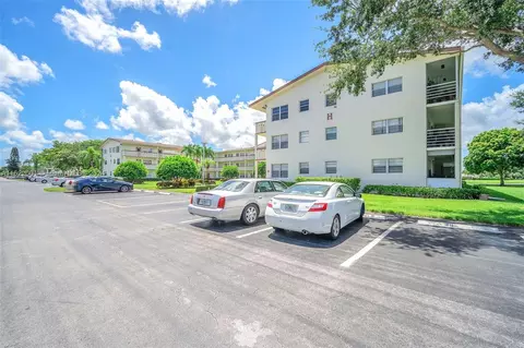306 Preston H #306, Boca Raton, FL 33434