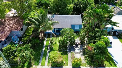 10821 NE 5th Ave, Miami, FL 33161