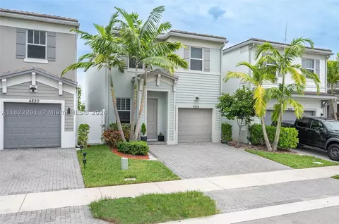 4818 NW 48th Ter, Tamarac, FL 33319