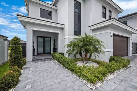 14414 SW 16th St, Miami, FL 33175