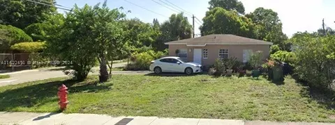 1344 NW 3rd Ave, Fort Lauderdale, FL 33311