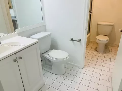 Undisclosed, Pinecrest, FL 33156 photo 12