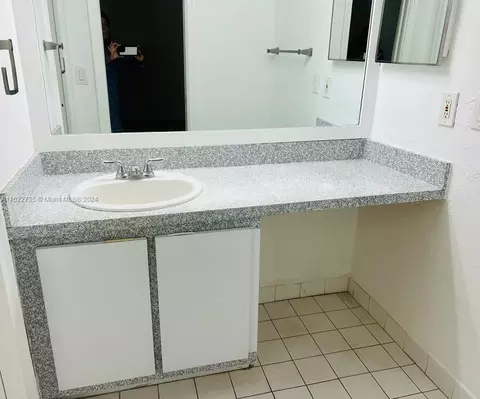 Undisclosed, Pinecrest, FL 33156 photo 14