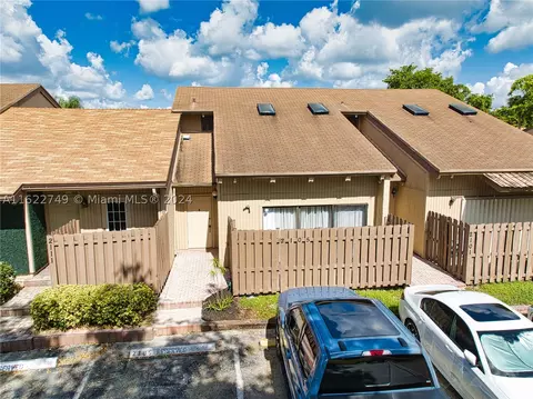 2105 SW 81st Way #2105, Davie, FL 33324