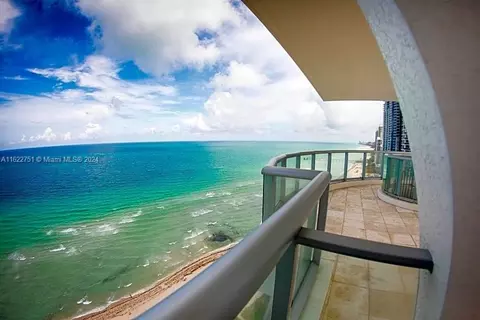 17315 Collins Ave #2302, Sunny Isles Beach, FL 33160