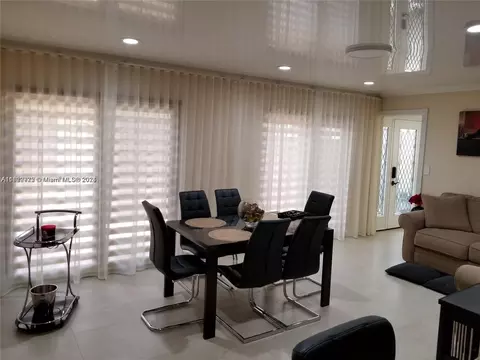 107 Heatherbrook Way #145, Hollywood, FL 33021