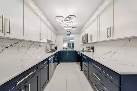 5217 Poppy Pl #104, Delray Beach, FL 33484