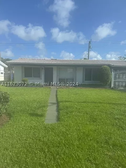 2450 NW 16th St, Fort Lauderdale, FL 33311