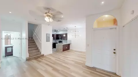 1313 N Santa Catalina Cir, North Lauderdale, FL 33068