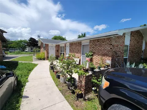 1235 NW 12th St, Homestead, FL 33030