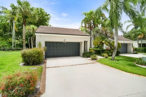 53 Edinburgh Dr, Palm Beach Gardens, FL 33418