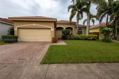 1831 SE 18th Ter, Homestead, FL 33035