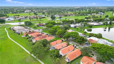 7325 Coldstream Dr, Hialeah, FL 33015 photo 48