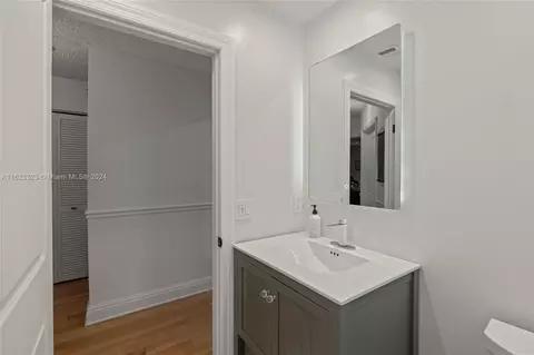 7325 Coldstream Dr, Hialeah, FL 33015 photo 30