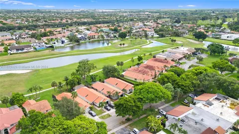 7325 Coldstream Dr, Hialeah, FL 33015 photo 43