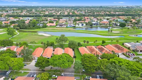 7325 Coldstream Dr, Hialeah, FL 33015 photo 41