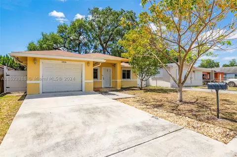 2836 NW 8th St, Fort Lauderdale, FL 33311