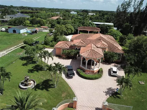 Undisclosed, Miami, FL 33187