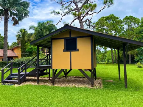 Exterior - 2110 NE 39th Blvd, Okeechobee, FL 34972 photo 7 of 16