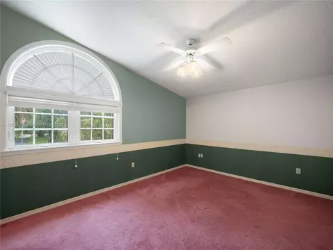 Bedroom - 2110 NE 39th Blvd, Okeechobee, FL 34972 photo 2 of 5