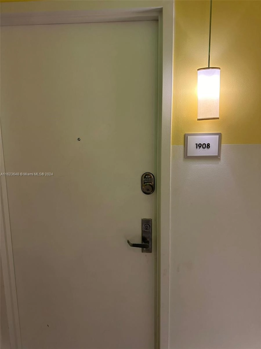 485 Brickell Ave Unit 1908