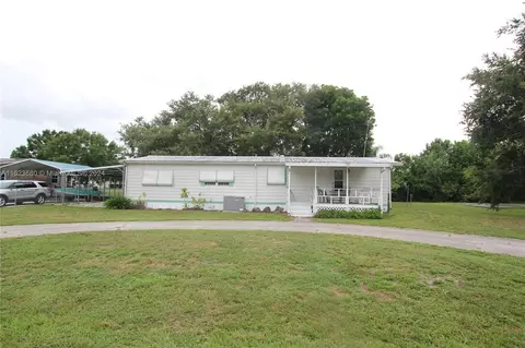 1236 Chobee Loop, Okeechobee, FL 34974 photo 2