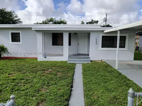 1944 NW 83rd Ter, Miami, FL 33147