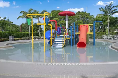8850 NW 97th Ave #208, Doral, FL 33178