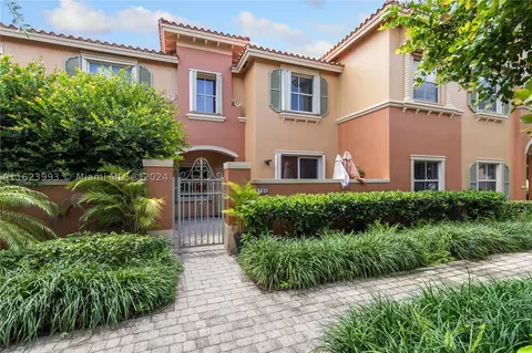 5006 S Harbor Isles Dr #2409, Fort Lauderdale, FL 33312