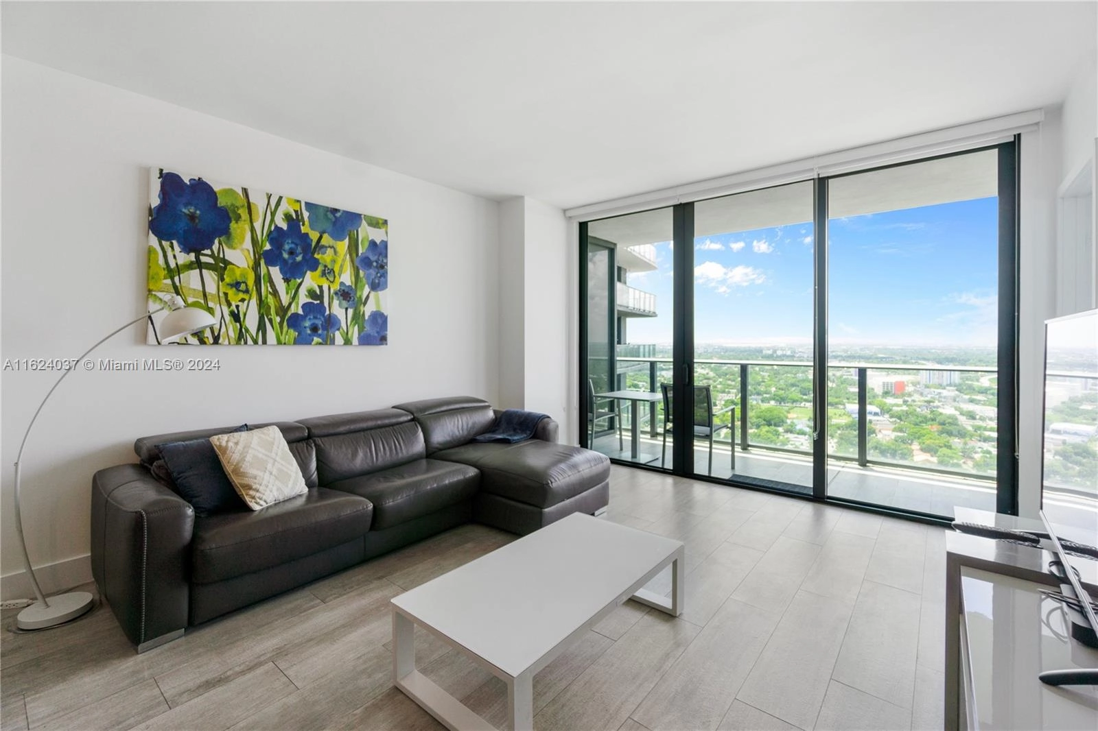 121 NE 34th St Unit 3012  