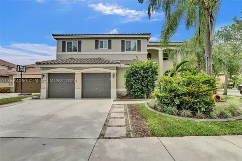 4115 Boston Ct, Weston, FL 33331