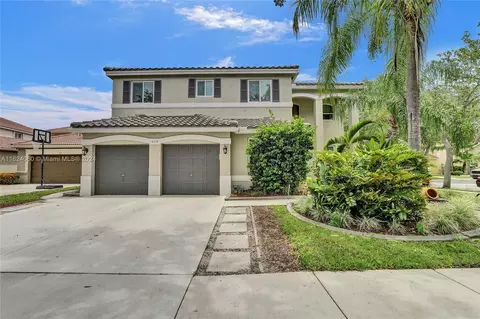 4115 Boston Ct, Weston, FL 33331