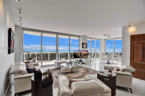 3802 NE 207th St #1501, Aventura, FL 33180