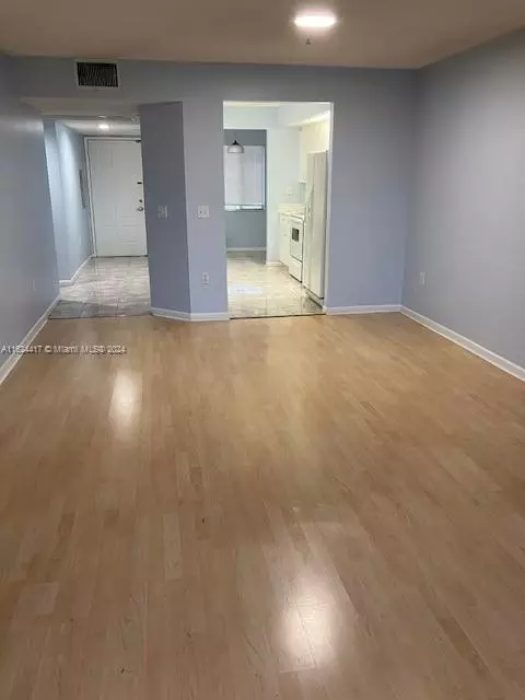 1600 SW 127th Way #303C, Pembroke Pines, FL 33027