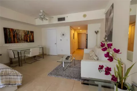 1750 N Bayshore Dr #1908, Miami, FL 33132