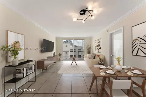 1345 Lincoln Rd #402, Miami Beach, FL 33139